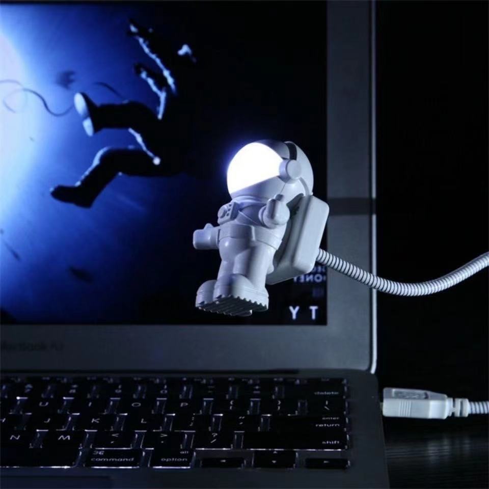 Astronaut LED Night Light