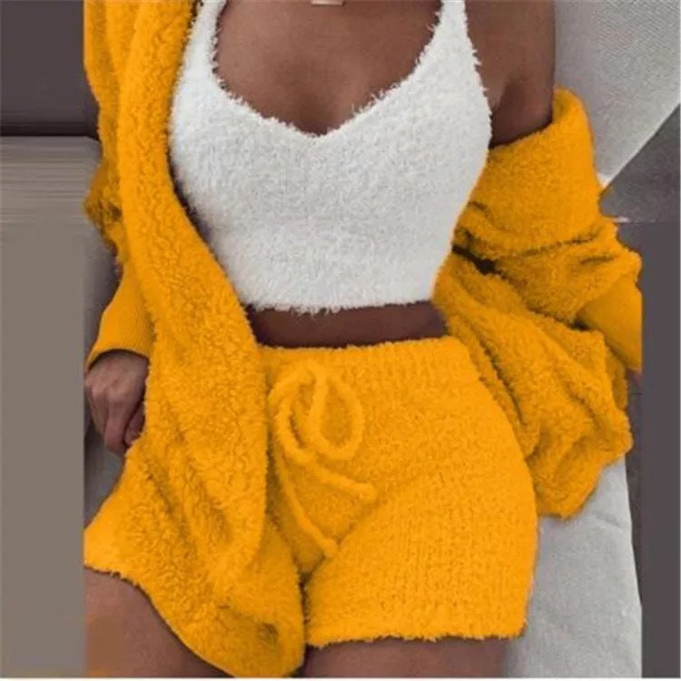 Casual Pajamas Set Lady Female Soft Warm Long Sleeve Exposed Navel Vest Shorts Set