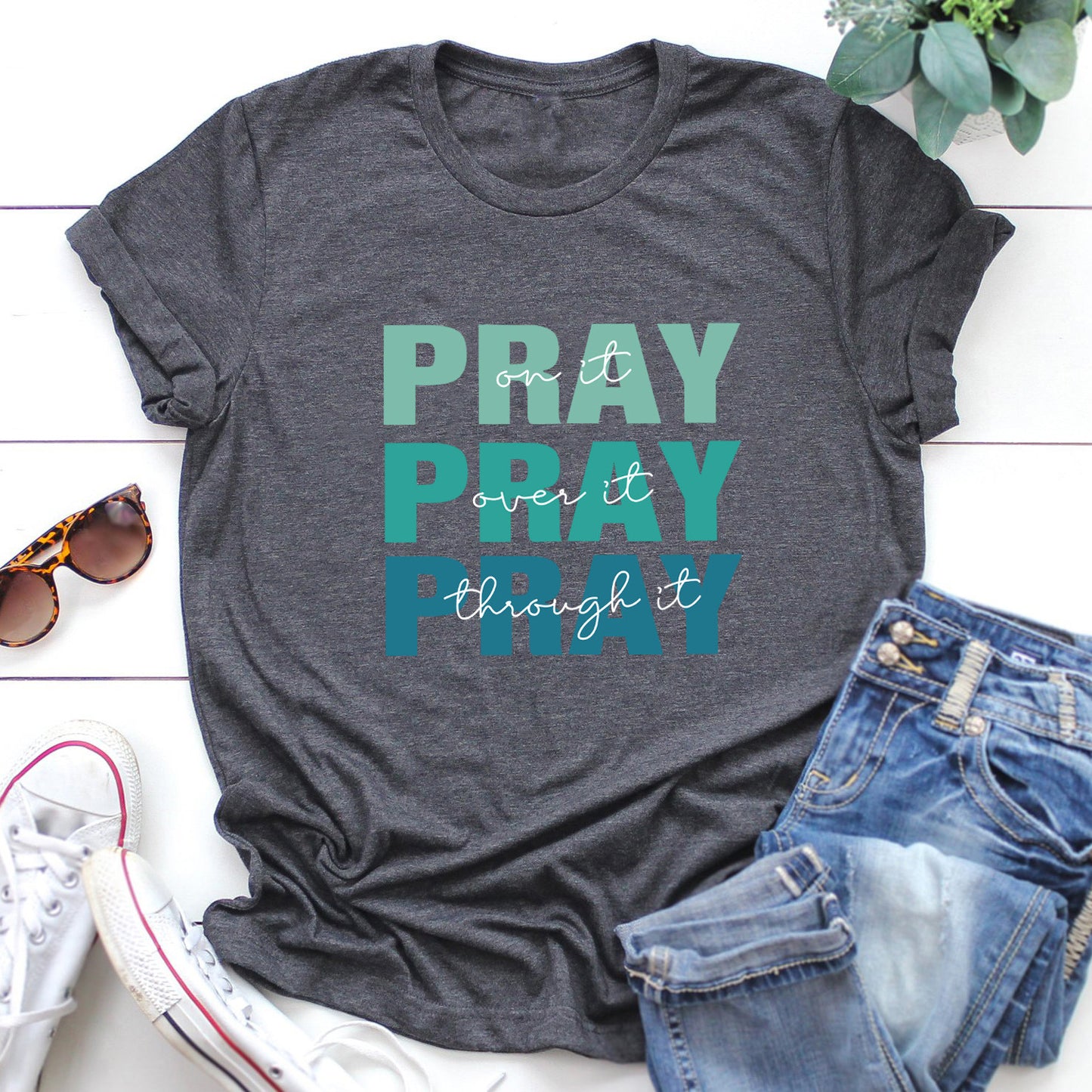 Unisex Graphic PRAY Print Tee