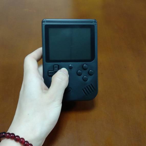 300 Games Q3 Retro Mini Game Console