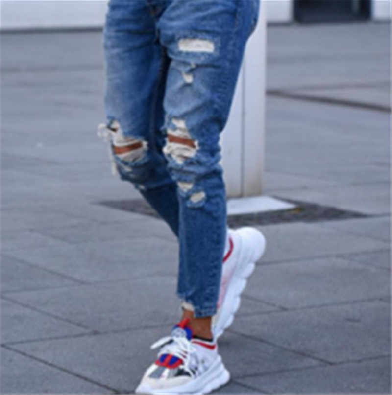 Ripped Slim Taper Jeans