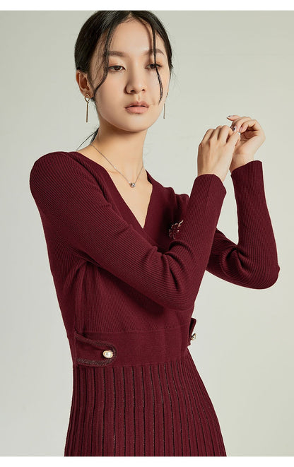 Pleated Knitted Slim-fit Long Sleeve Sweater Dress