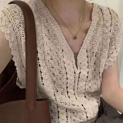 White Crocheted V-neck Vest Knitwear