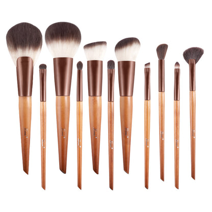 Red Highlight Eye Shadow Eyebrow Brush Makeup Set