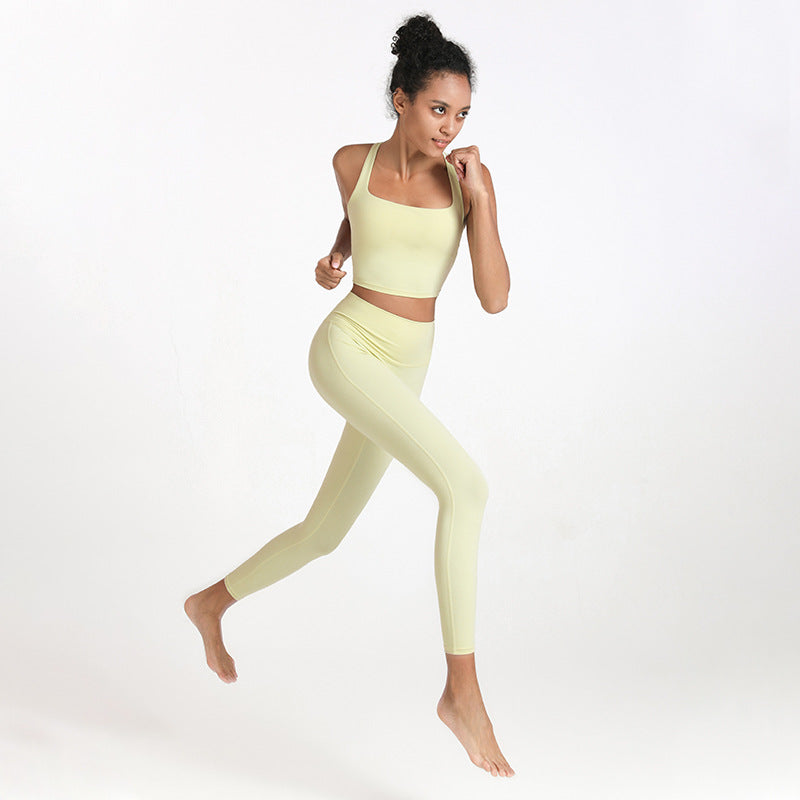 Sleeveless Yoga Suit