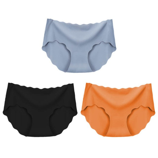 3 Pair Seamless Scallop Edge Silk Shorts